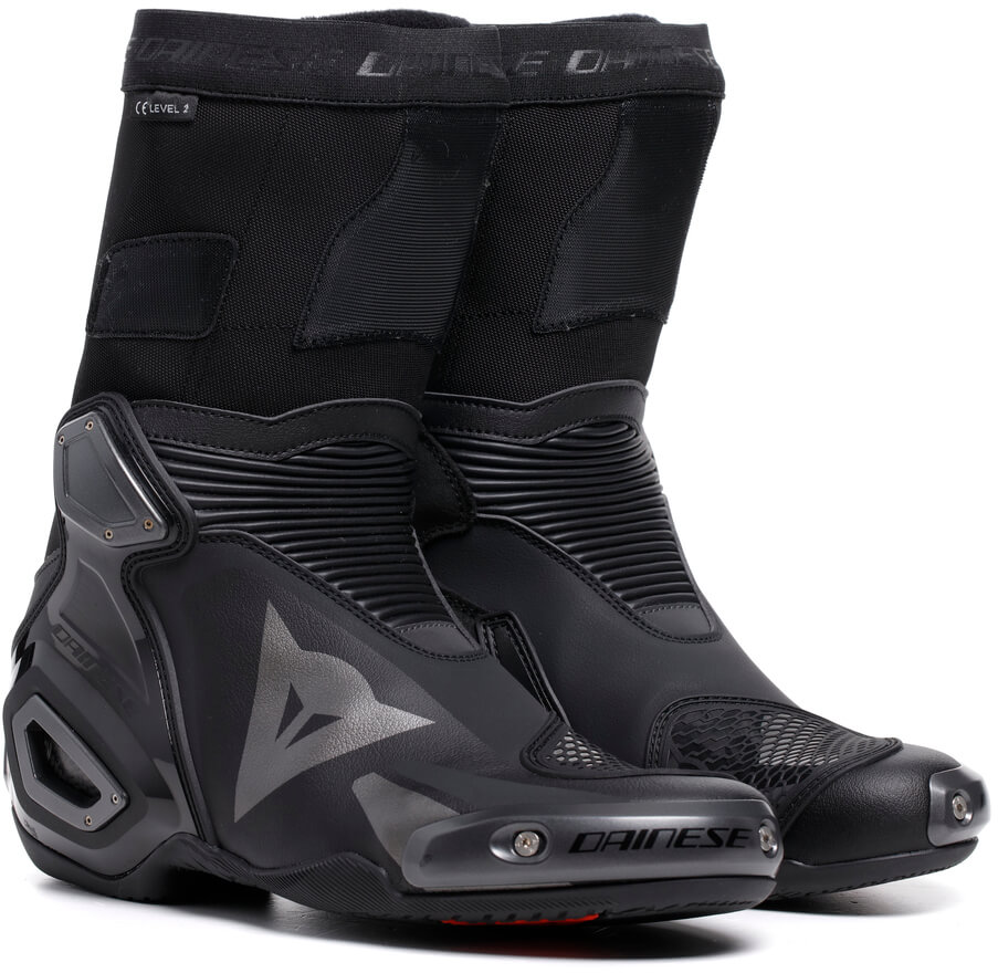 Dainese Axial 2 Boots Black/Black