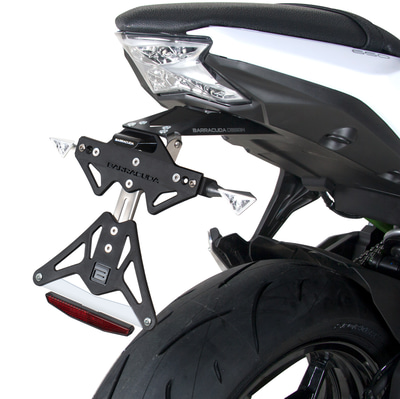 License Plate Kit KN6104-17