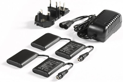 Macna Accu + Lader Handschoenen 7,4V 3000 mAh Macna Accu + Lader Handschoenen 7,4V 3000 mAh