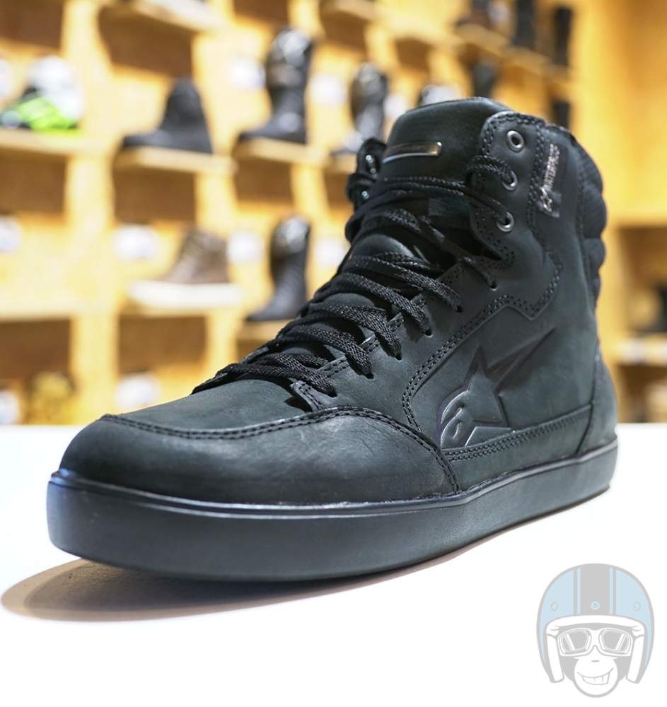 Alpinestars J-6 Waterproof Black 10 - Voordeelhelmen.nl